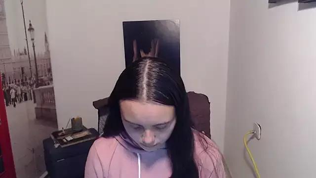 Explore our live girls sluts from our Custom and Multi clubs and checkout exclusive access to highly interactive content, such as shape, hair, titties, pussy type and many more.