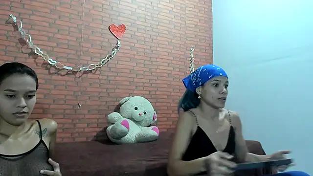 Explore our live girls sluts from our Custom and Multi clubs and checkout exclusive access to highly interactive content, such as shape, hair, titties, pussy type and many more.