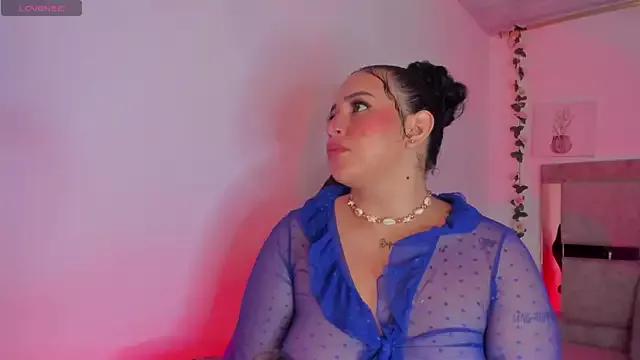 Criiis_laurens from StripChat