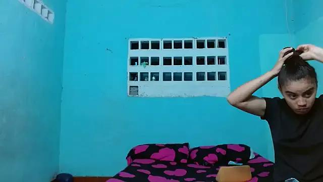 Cristalhoz1 from StripChat is Freechat