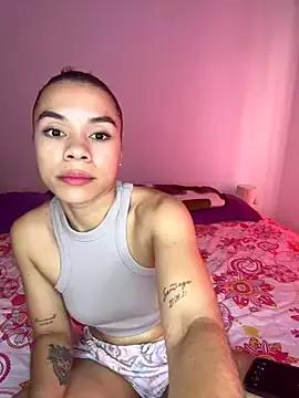 cristallove01 from StripChat is Freechat