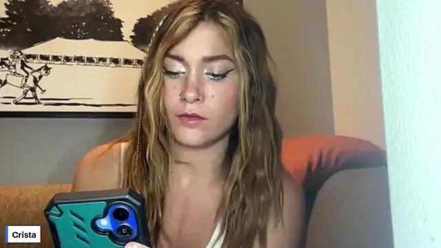 Explore our live girls sluts from our Custom and Multi clubs and checkout exclusive access to highly interactive content, such as shape, hair, titties, pussy type and many more.