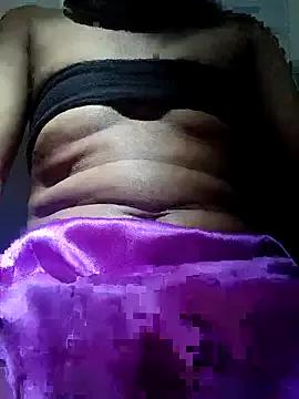 Crossy_skrt webcams show profile image 