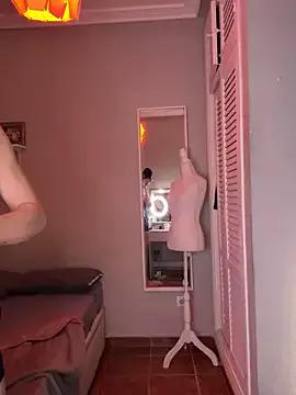Crystal_________ from StripChat is Freechat