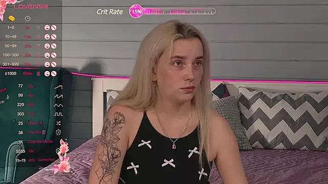 Explore our live girls sluts from our Custom and Multi clubs and checkout exclusive access to highly interactive content, such as shape, hair, titties, pussy type and many more.