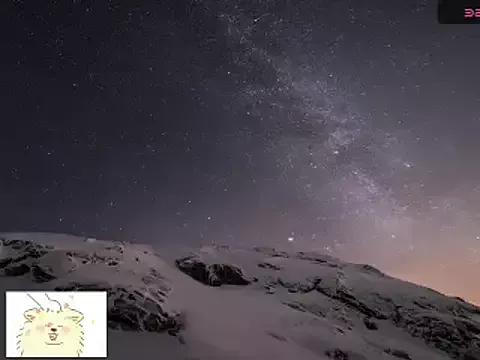 Crystal_MM from StripChat is Freechat