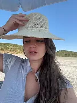 Crystal_Vibe from StripChat is Freechat