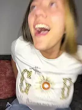 Crystall_15 from StripChat is Freechat