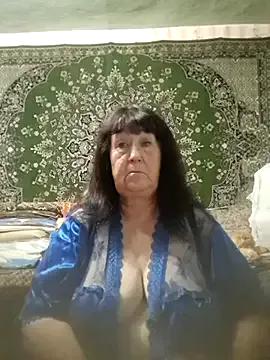 Photos of CrystalLime6411 from StripChat is Freechat