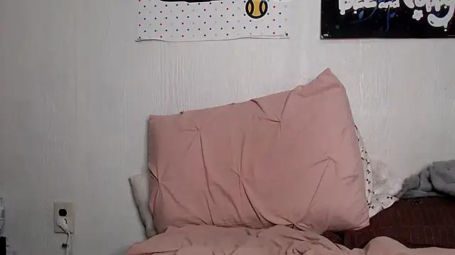 Cupcakecutie449 from StripChat