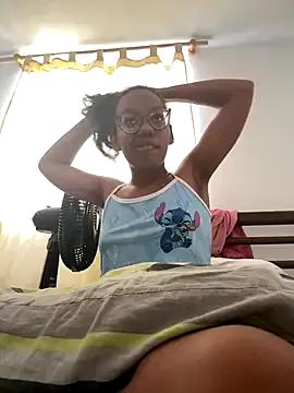 Curly_lily webcams show profile image 