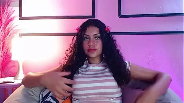 Explore our live girls sluts from our Custom and Multi clubs and checkout exclusive access to highly interactive content, such as shape, hair, titties, pussy type and many more.