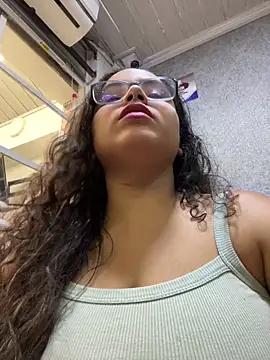 Explore our live girls sluts from our Custom and Multi clubs and checkout exclusive access to highly interactive content, such as shape, hair, titties, pussy type and many more.