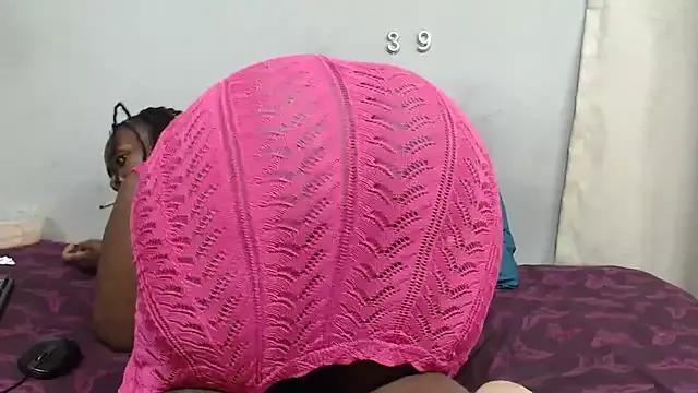 Explore our live girls sluts from our Custom and Multi clubs and checkout exclusive access to highly interactive content, such as shape, hair, titties, pussy type and many more.