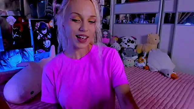 Cute__Pony from StripChat is Freechat