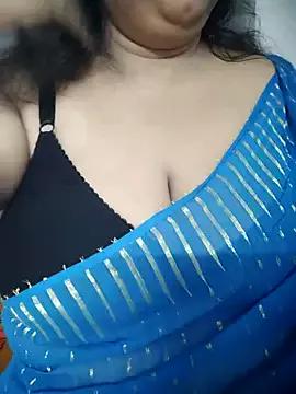 Cute_Bellaa from StripChat is Freechat