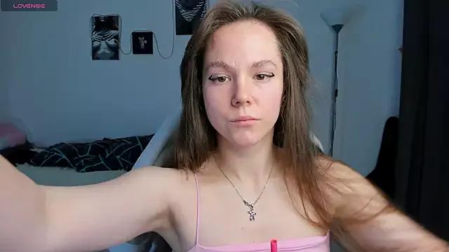 cute_little_Emily from StripChat is Freechat