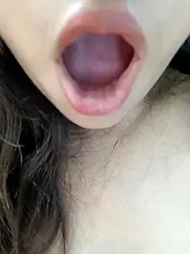 Cute_Riddhi from StripChat is Freechat