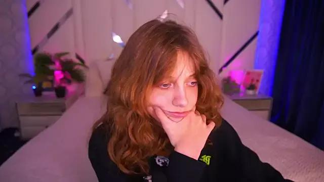 CuteeFoxy webcams show profile image 