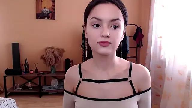 Explore our live girls sluts from our Custom and Multi clubs and checkout exclusive access to highly interactive content, such as shape, hair, titties, pussy type and many more.
