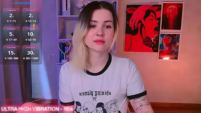 cutie_mili from StripChat is Freechat