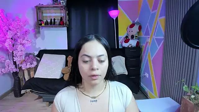 Cuttiealice from StripChat