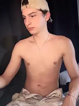 Cybercosmiiic webcams show profile image 