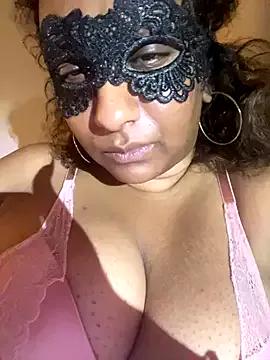 D-Luna14 from StripChat is Freechat