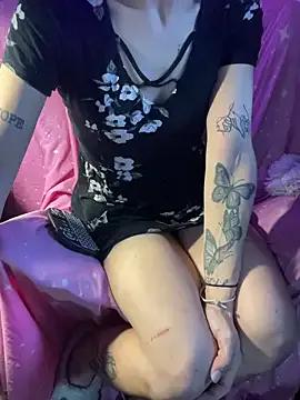 d3luluxx from StripChat is Freechat