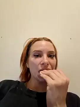 D4ddyslut from StripChat