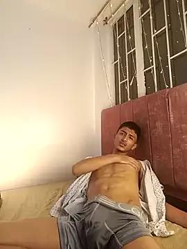 D_lirio webcams show profile image 