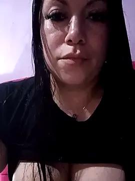 Explore our live girls sluts from our Custom and Multi clubs and checkout exclusive access to highly interactive content, such as shape, hair, titties, pussy type and many more.