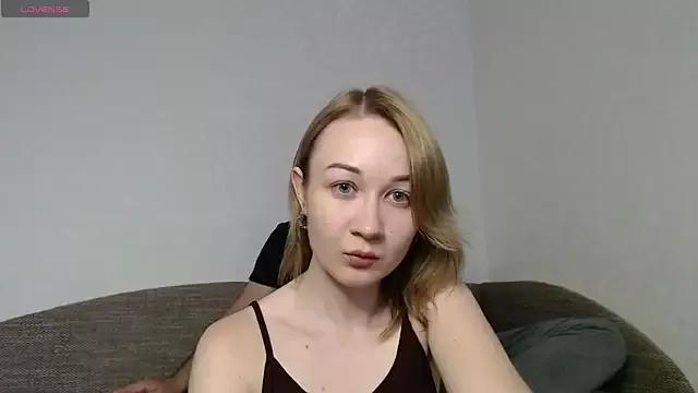 Explore our live girls sluts from our Custom and Multi clubs and checkout exclusive access to highly interactive content, such as shape, hair, titties, pussy type and many more.
