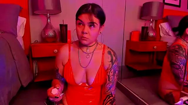 DakkotaBluee from StripChat