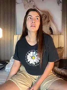 Explore our live girls sluts from our Custom and Multi clubs and checkout exclusive access to highly interactive content, such as shape, hair, titties, pussy type and many more.