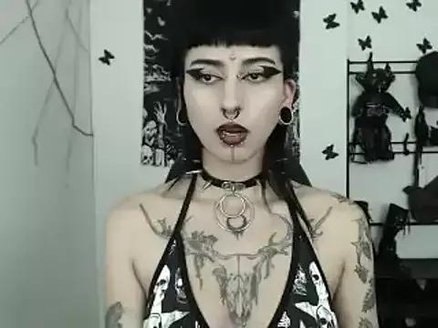 Explore our live girls sluts from our Custom and Multi clubs and checkout exclusive access to highly interactive content, such as shape, hair, titties, pussy type and many more.