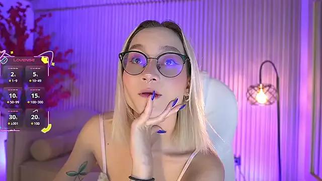 DalahiaRush from StripChat