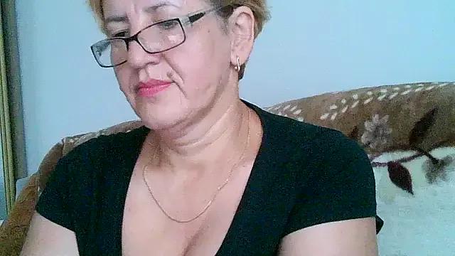 Dana4921 from StripChat