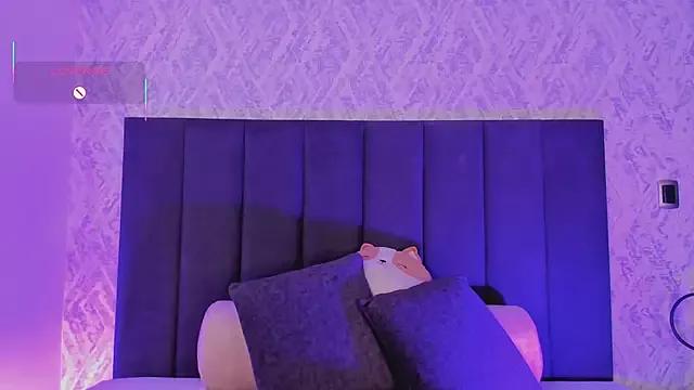 dana_hazze from StripChat