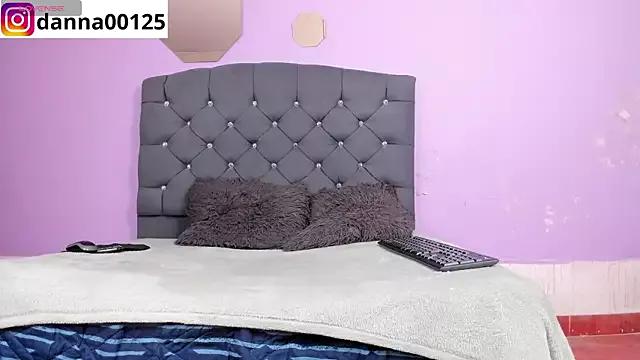danaa_00 from StripChat