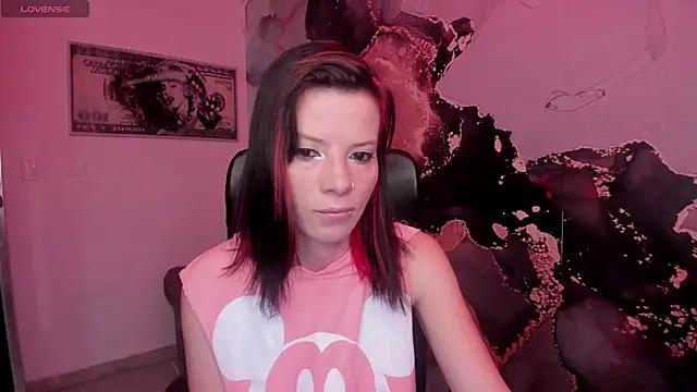 DanaaRey from StripChat