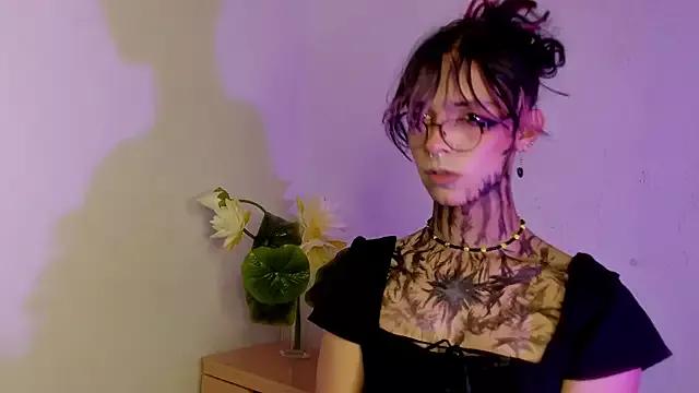 dandii_69 from StripChat