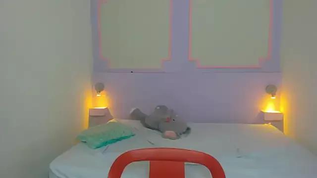 DanielaEmber7 from StripChat is Freechat