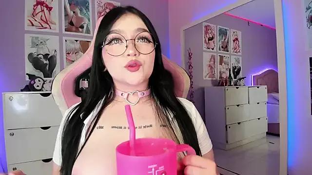 DanielaRuizz on StripChat
