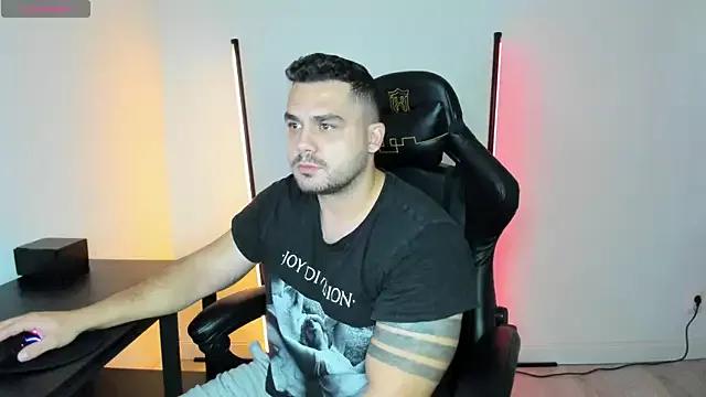 Danielbateson from StripChat is Freechat