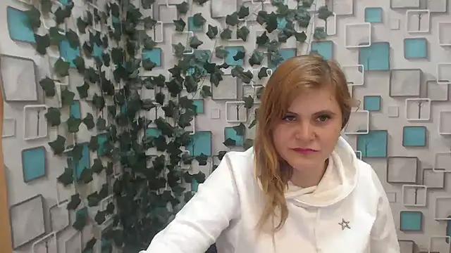 Explore our live girls sluts from our Custom and Multi clubs and checkout exclusive access to highly interactive content, such as shape, hair, titties, pussy type and many more.