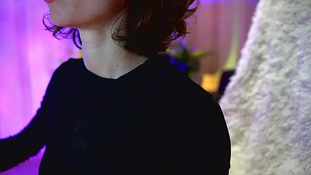 Explore our live girls sluts from our Custom and Multi clubs and checkout exclusive access to highly interactive content, such as shape, hair, titties, pussy type and many more.