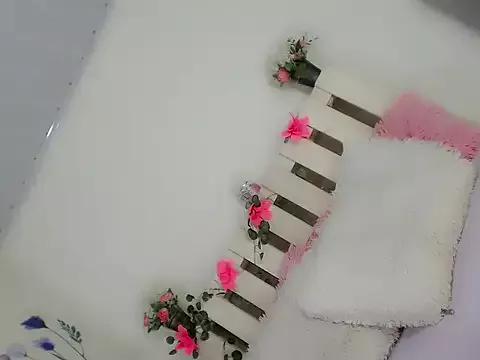 Danna_- from StripChat