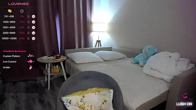 DannaEvan from StripChat