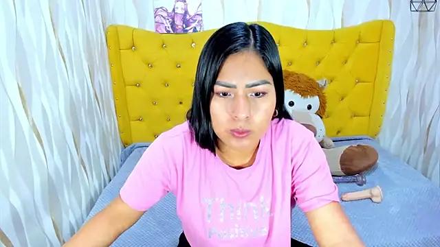 DannaLewis from StripChat